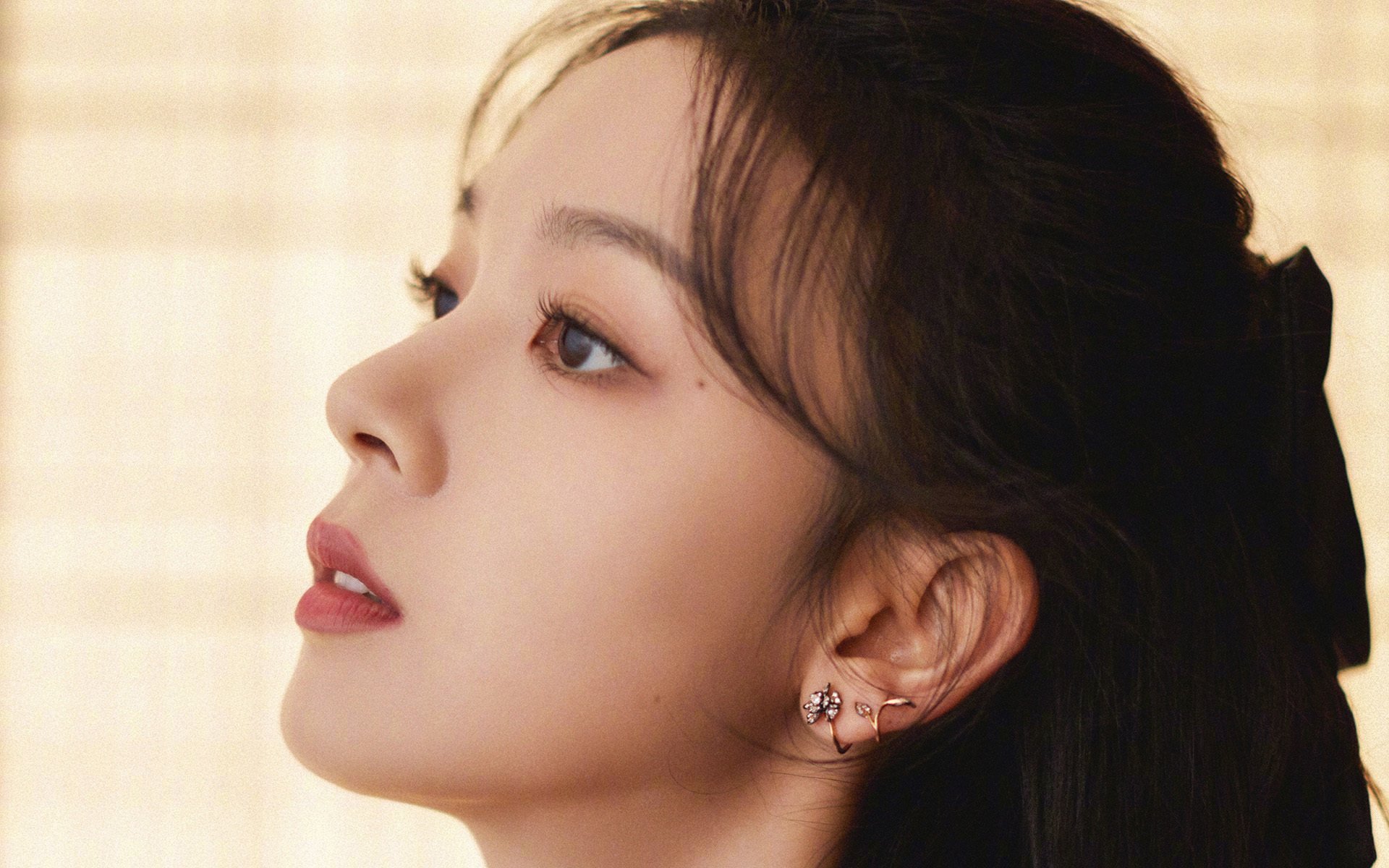 错位时空的对决?当广厦三分雨遇上雄鹿巨兽阵,这出跨界焦点战燃爆想象