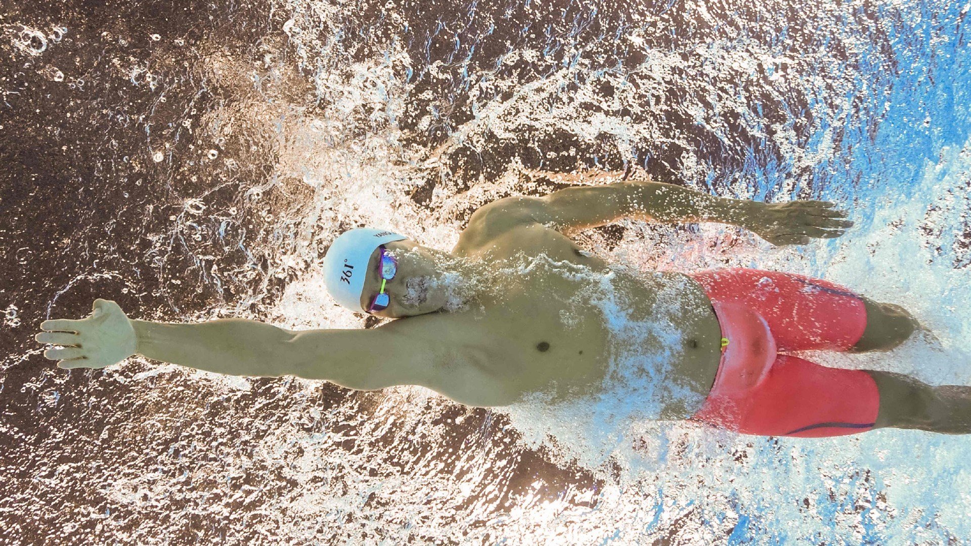 2026世界杯B组爆冷，厄瓜多尔全场压制葡萄牙，姆巴佩独木难支却闪耀全场